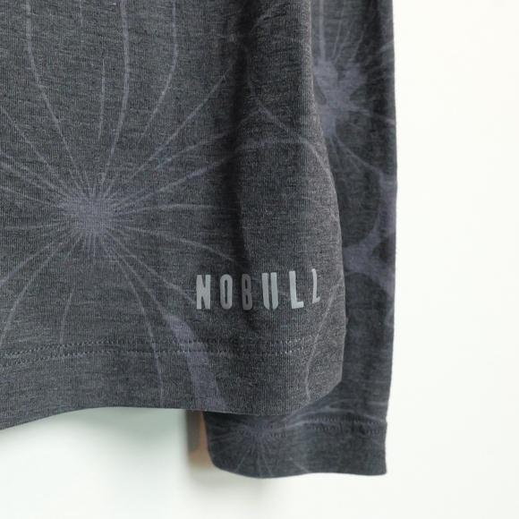 NOBULL women's Floral LS Size small - Picture 4 of 4